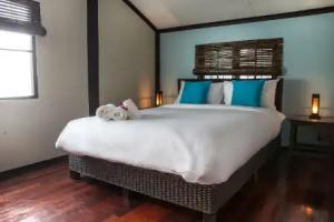 Secret Garden Beach Resort, Bang Rak Beach
