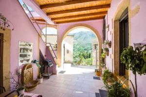 Snug Apartment in With Balcony/terrace, Kournas