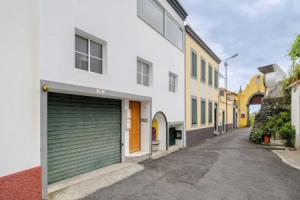 Duplex With sea and Mountain Views, Casa do Castelo, Funchal