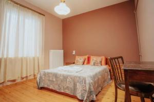 Kalavrita downtown 3 bedroom house for 6 pers, Kalavrita