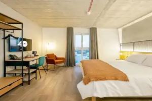 Fort40 Guesthouse, St Julians