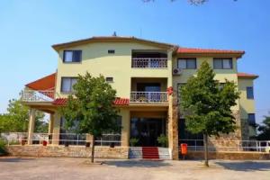 Hotel Viktoria, Tirana