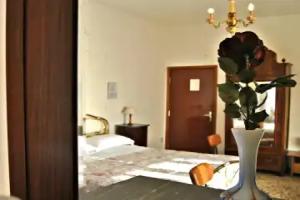Hotel Chenno, Subbiano