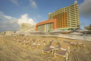 Beach Palace Family Resort & Spa - All-Inclusive, Cancun
