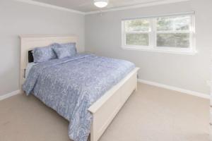A Southern Comfort Cottage 3 Bedrooms 2.5 Bathrooms Cottage, Virginia Beach