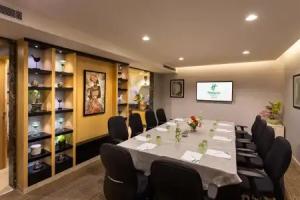 Holiday Inn Bengaluru Racecourse by IHG, Bengaluru