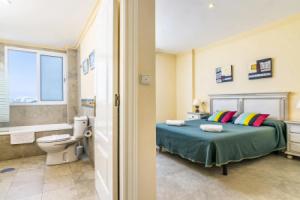 Banana Beach 6 Pax 378 Hotel, Marbella