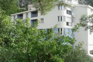 Aparthotel Pecic, Gradac