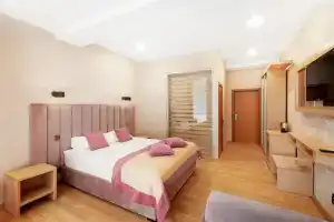 Gurzuf Sunrise Hotel