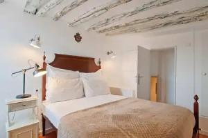 Delightful & Quirky 1 Bedroom, Lisbon