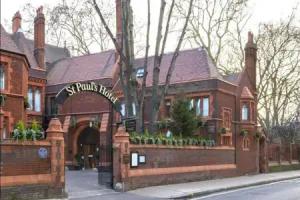 St Paul's Hotel, London