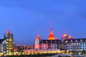 Side Crown Palace Ultra All Inclusive, Side
