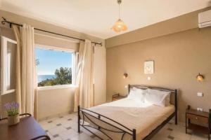 Large Apartment by the Pool - Beach, Corfu, Pelekas