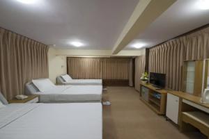 Royal Golden 81 Inn, Mandalay