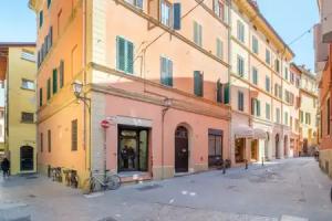 Golden Suite by Studio Vita, Bologna