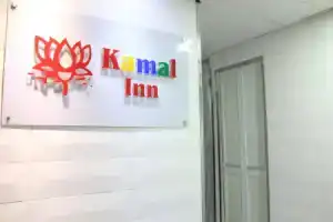 Kamal Deluxe, Hong Kong