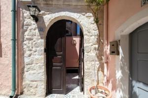 Fortezza Sea Breeze Anne-2BR with view Tourist base, Rethymno