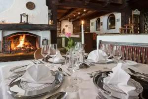 Hotel Höhlenstein, Tux