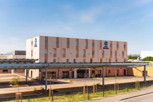 Best Western Terra Alta Aeroport Hotel, Perpignan