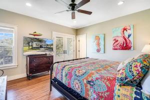 The James Pearl 4 Bedroom Home by RedAwning, Rockport