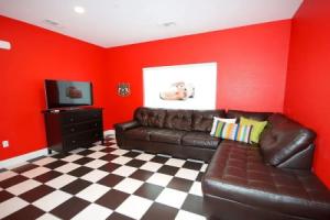 Mickey's Beach House 6 Bedrooms 3.5 Bathrooms Home, Anaheim