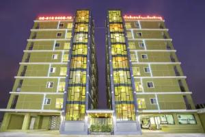 Island Resort, Min Buri