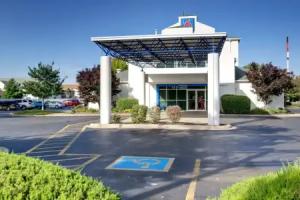 Motel 6 Springfield, IL, Springfield