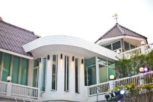 Paradise Hotel, Udon Thani City