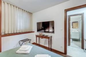 MAJESTIC 3-Bedroom Luxury Apartment, Split
