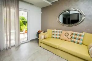 Sun Residence Exclusive Seaside Suites, Polykhrono