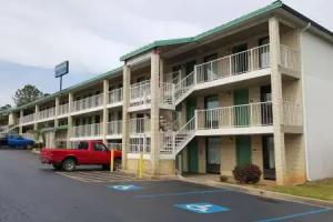 American Inn Columbia, Columbia