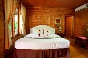 Tonsak Resort, Samet Island