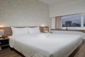 Whiz Hotel Cikini Jakarta, Jakarta