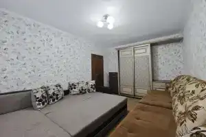 Apartments in the 9th microdistrict 23, Tobol'sk