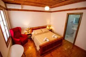 Hotel Bebej Tradicional, Gjirokaster