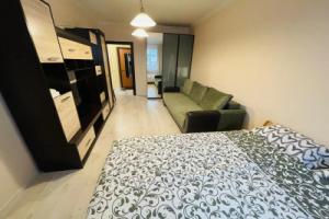 Apartments on Mira 98 Street, Khanty Mansiysk
