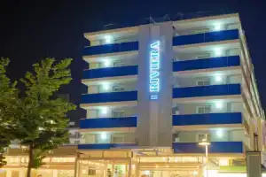 Riviera Hotel, Santa Susanna