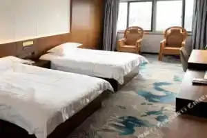 Jinchun Business Hotel (northeast gate), Shanghai