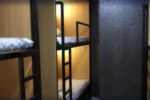 Sum Guesthouse Nampo Garosugil - Hostel, Busan