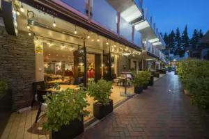 The Spire Hotel Queenstown, Queenstown