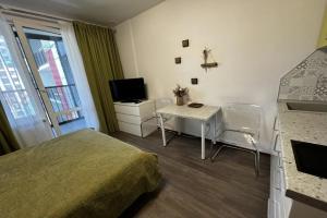 Apartments on Alexander Green Boulevard 3, St. Petersburg