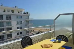 Appartement La Baule, 1 pièce, 2 personnes - FR-1-392-32 Apartments, La Baule-Escoublac