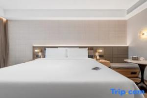 Homeinn Plus Hotel (Beijing New International Exhibition Center Capital Airport), Beijing
