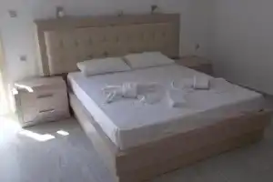 Knossos Hotel, Kalamaki