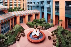 Walt Disney World Swan, Orlando