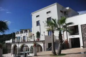 Tenuta Santa Tecla, Acireale