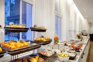 Holiday Inn Dresden - Am Zwinger by IHG, Dresden
