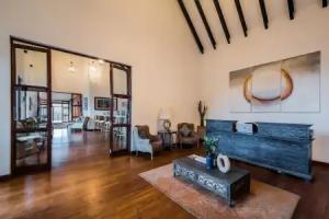Anasa Wellness Resort, Ella