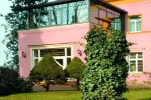 Parkhotel Gueldene Berge, Weissenfels