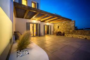 KK Mykonos Village an Adults Only Experience, Ano Mera